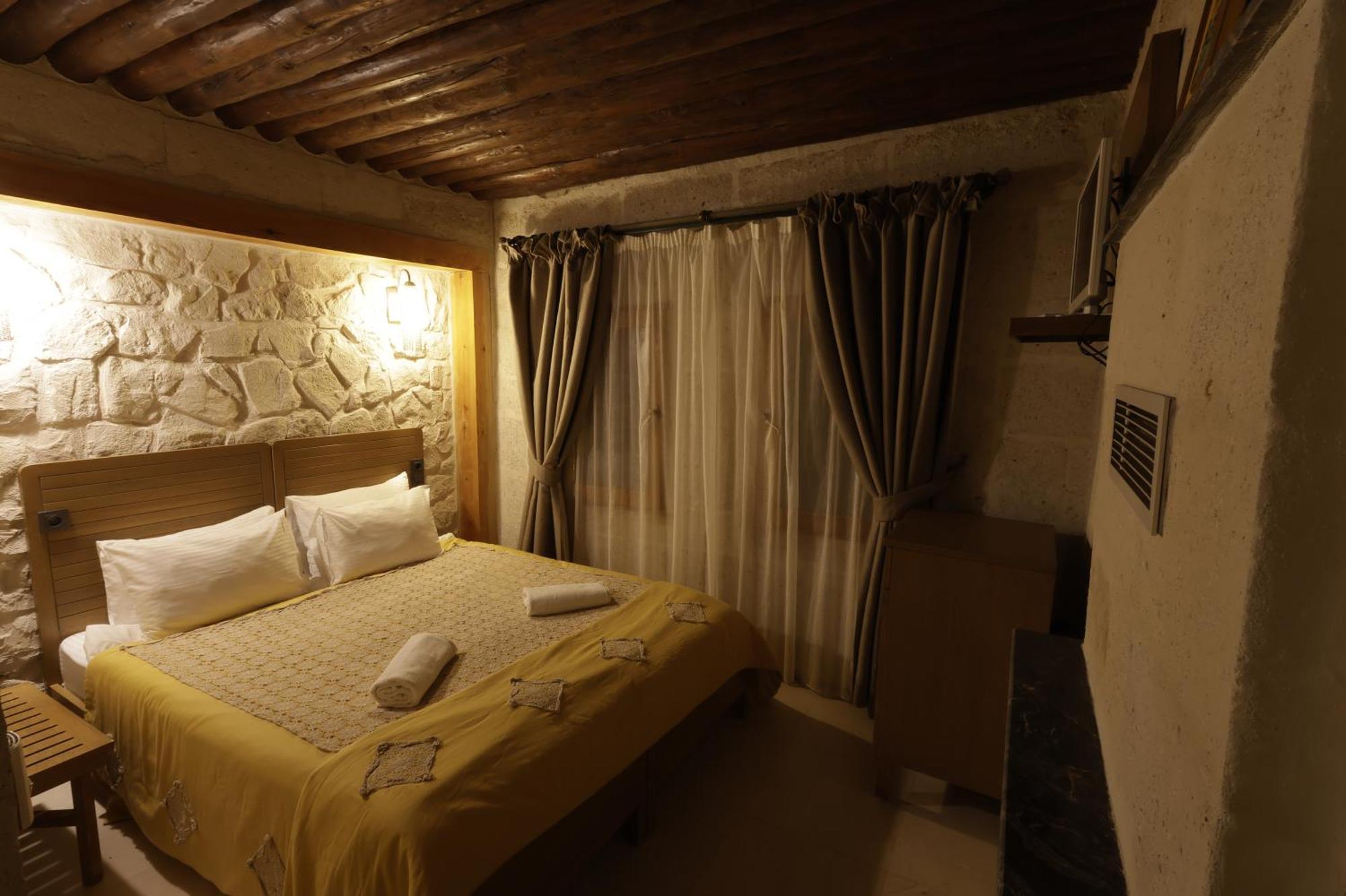 Anatelein Cave Hotel Üçhisar Exterior foto